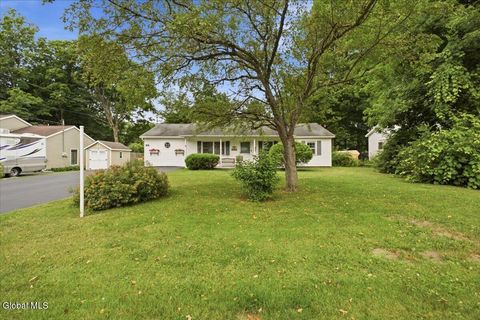 Photo of 25 Thornberry Drive, Glens Falls, NY 12801 (MLS # 202621965)