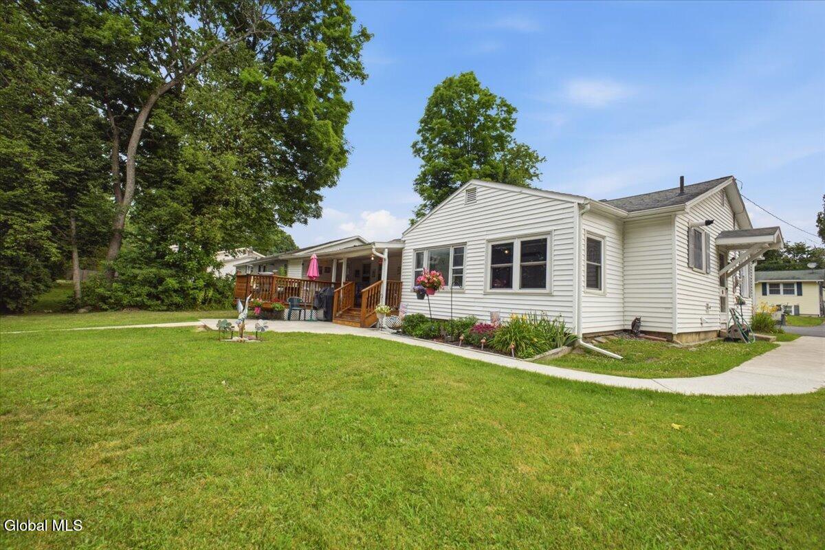 25 Thornberry Drive