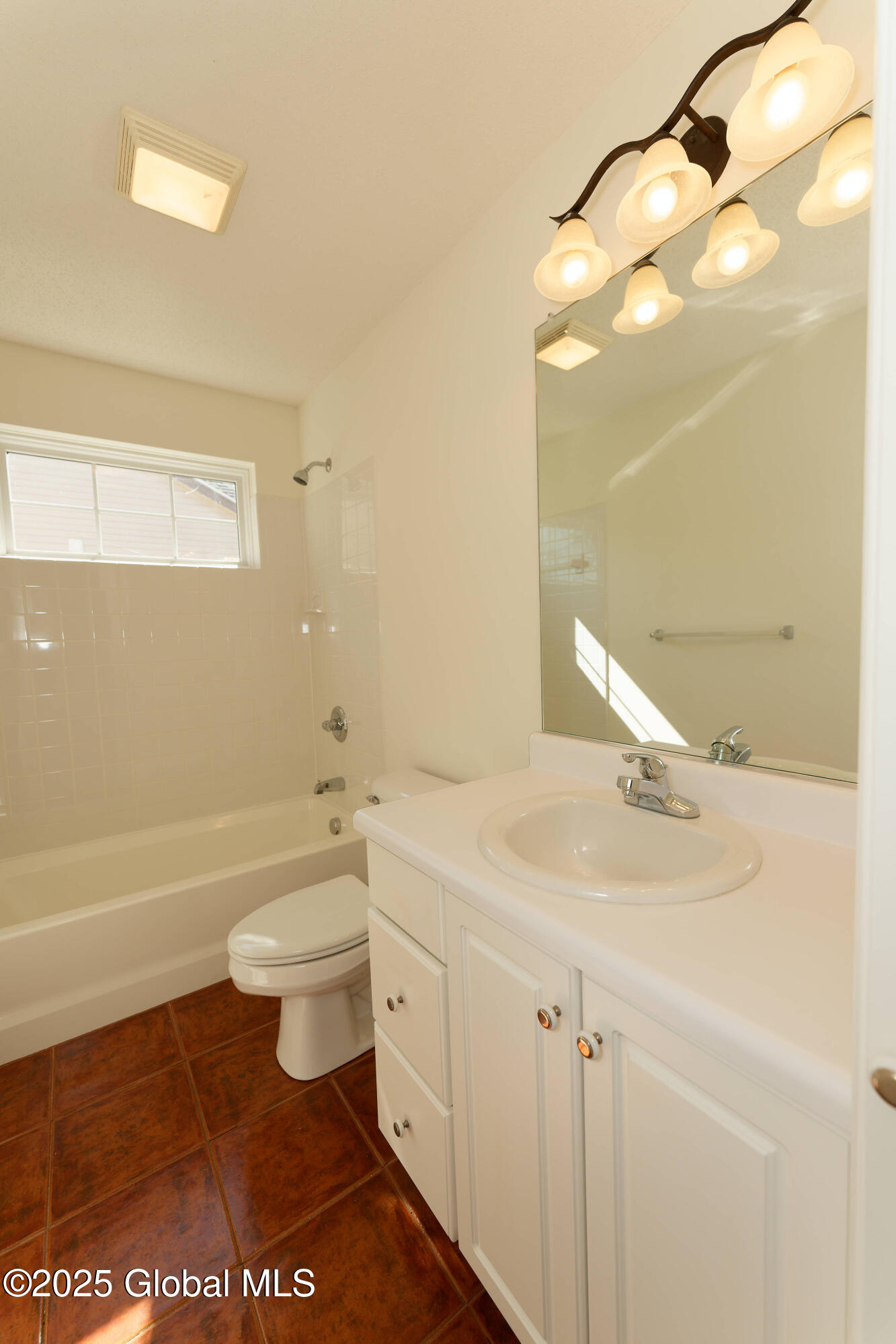 9 Dalton Court, Delmar, New York image 31