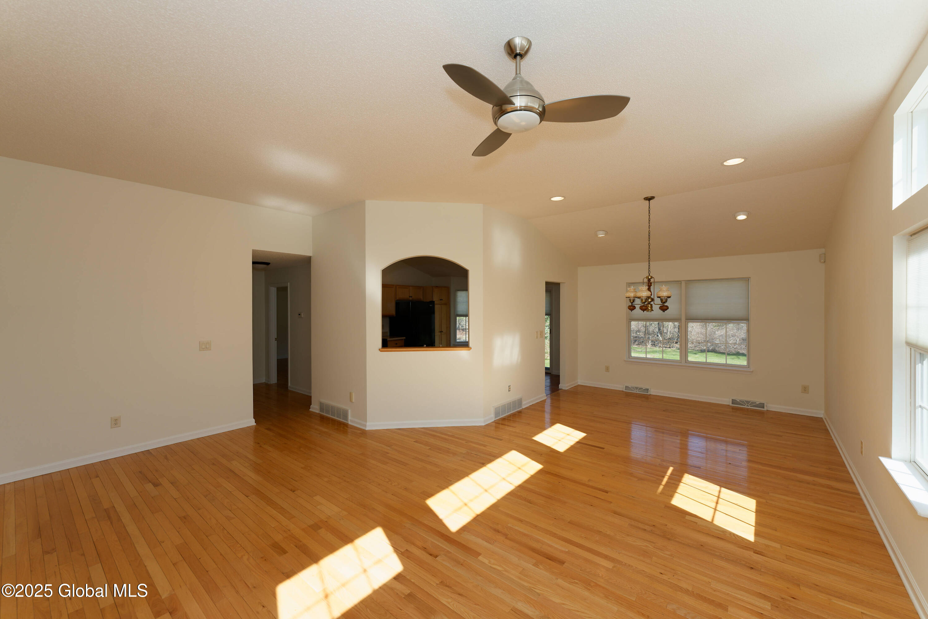9 Dalton Court, Delmar, New York image 12