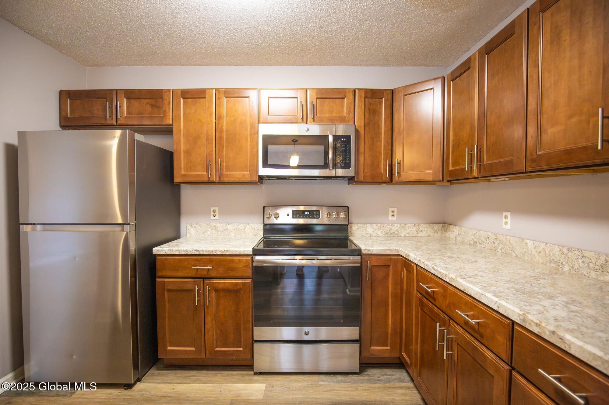 29 Fairwood Drive, Queensbury, New York image 6