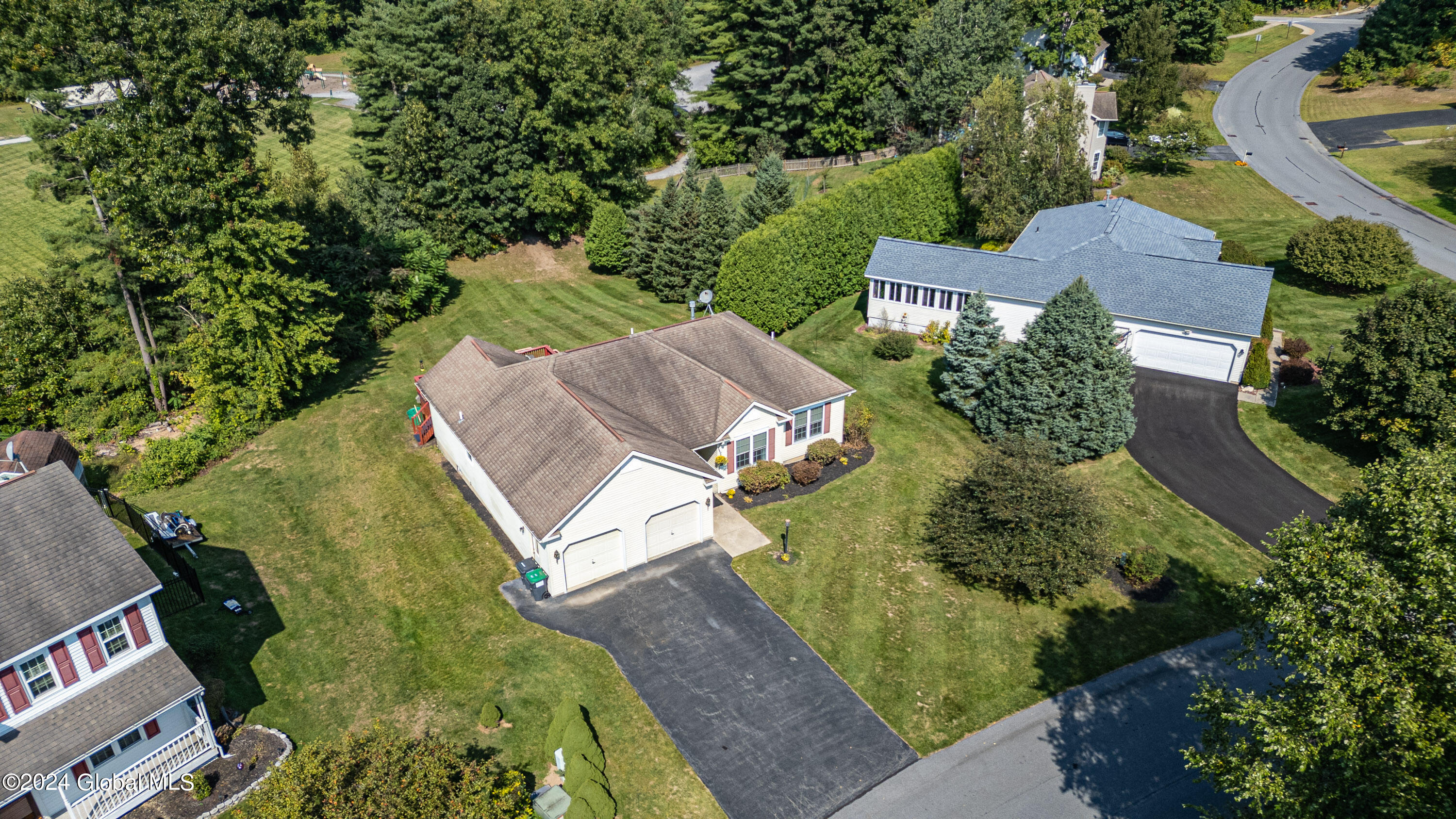 4 Native Dancer Lane, Stillwater, New York image 3