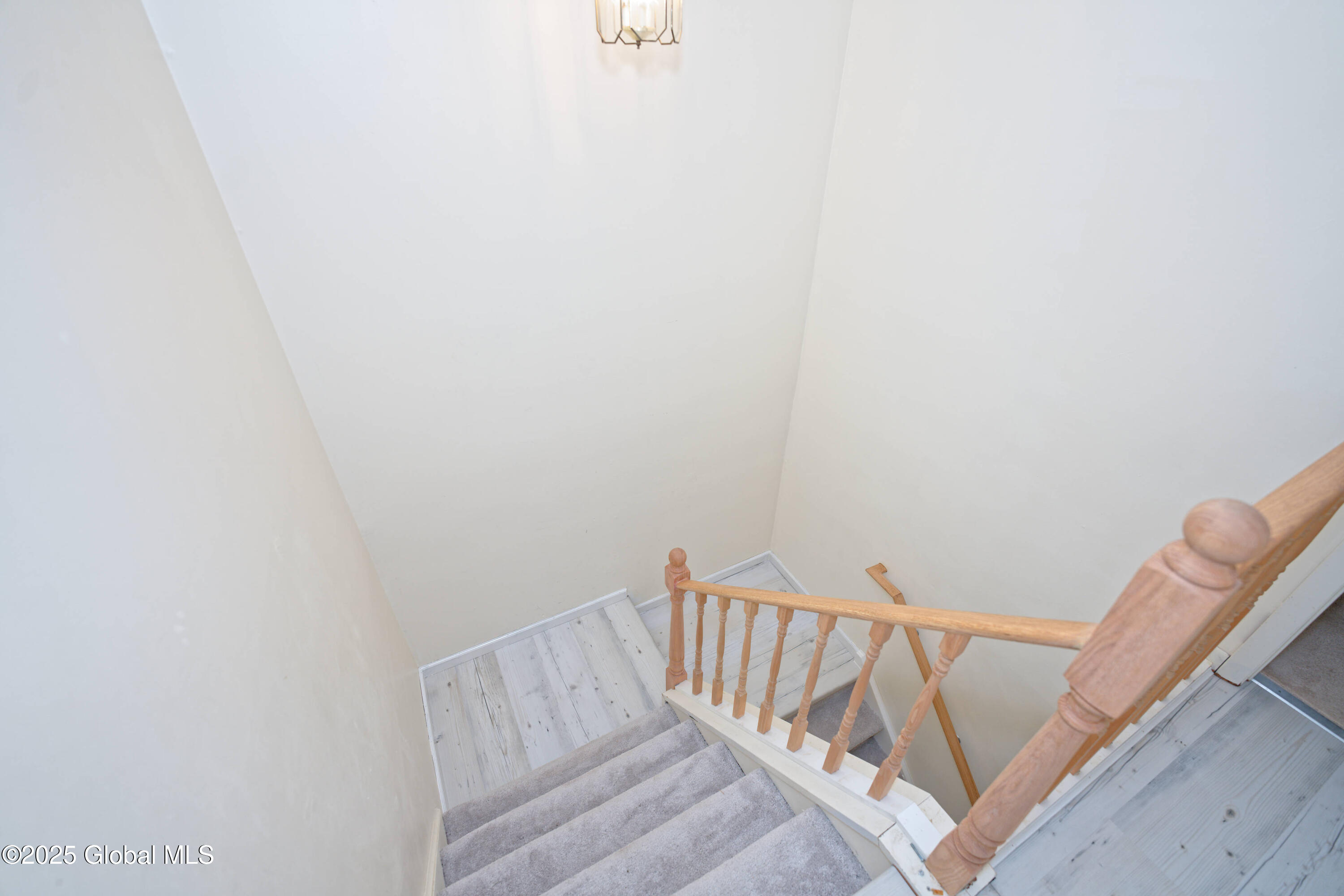 69 Brenden Court, Clifton Park, New York image 18