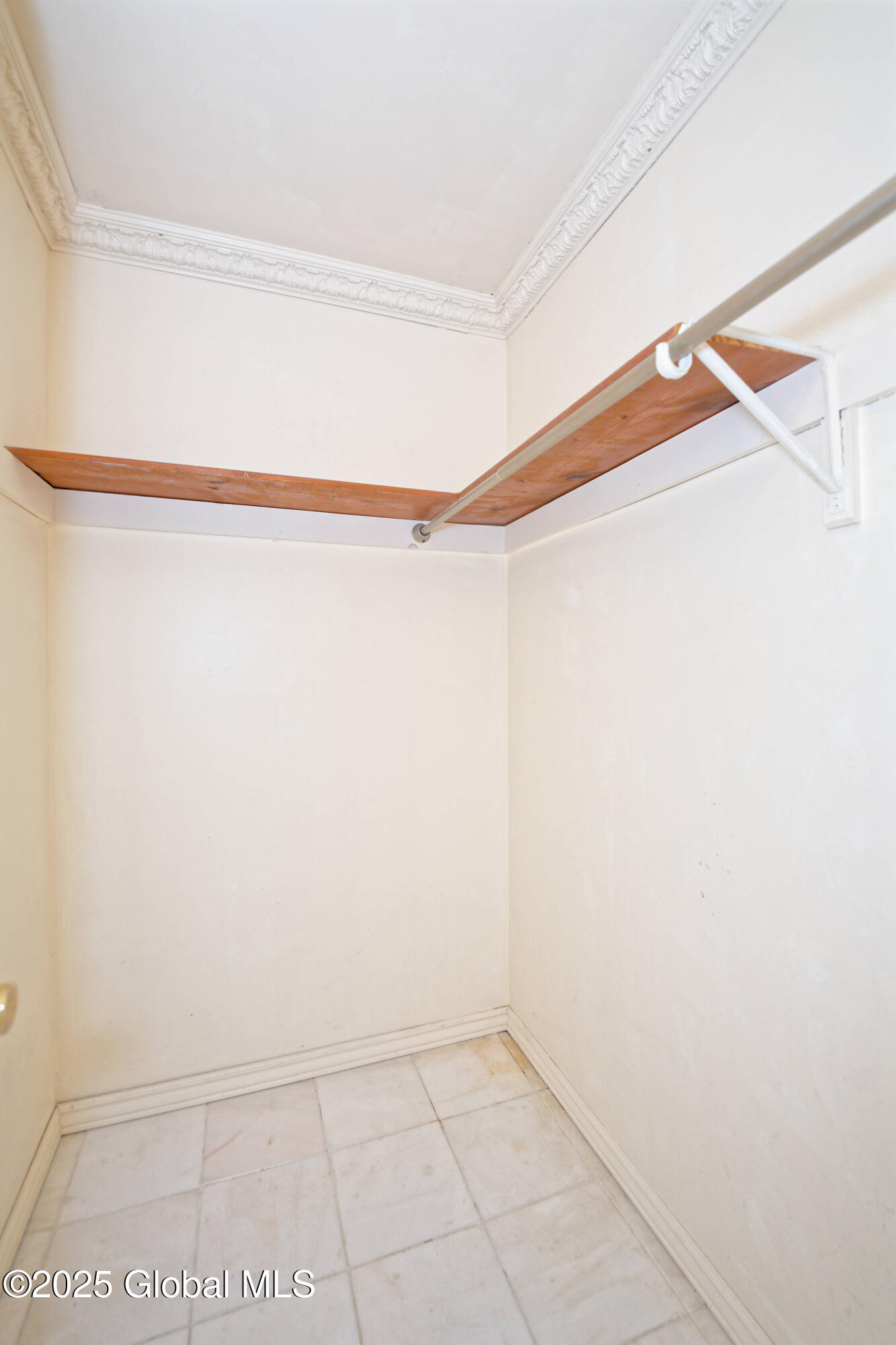 69 Brenden Court, Clifton Park, New York image 30