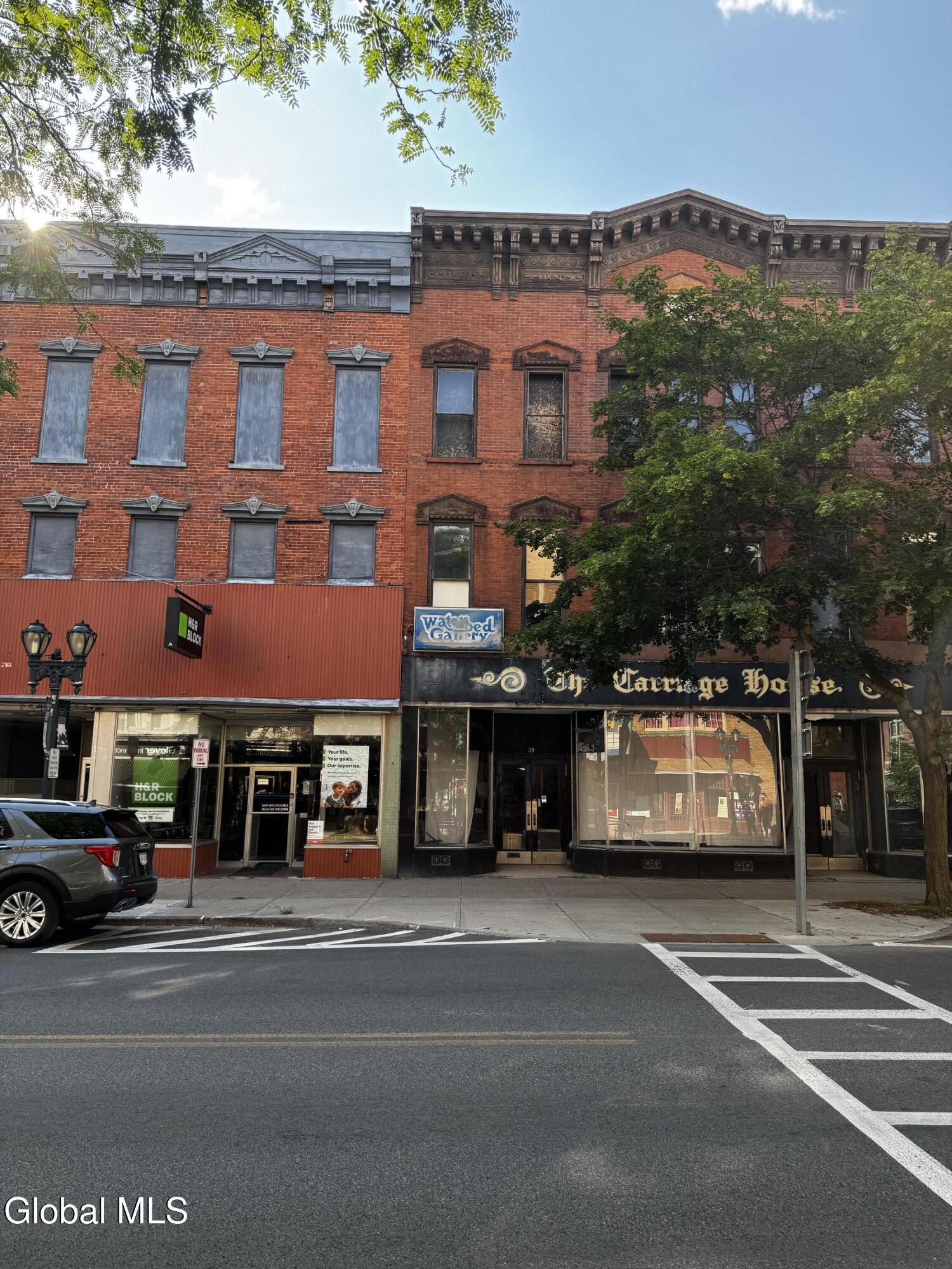 39 N Main Street