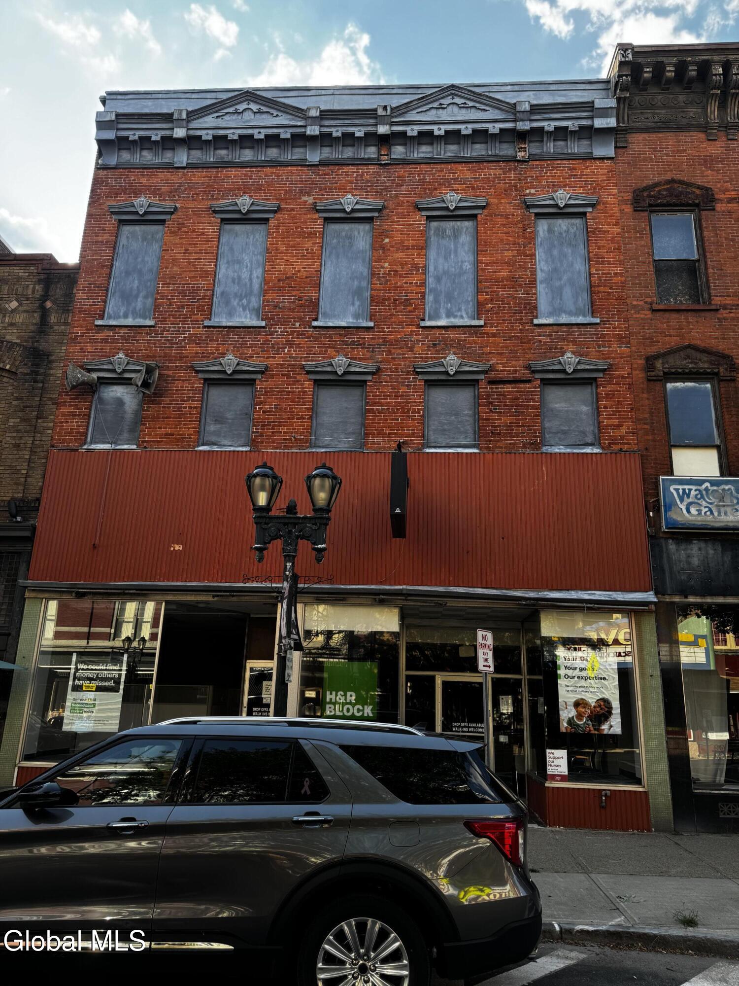 39 N Main Street