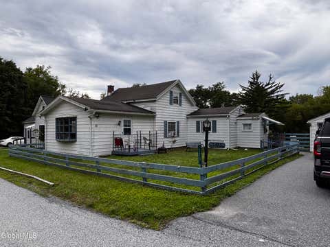 Photo of 111 Railroad Avenue, Hoosick Falls, NY 12090 (MLS # 202623104)