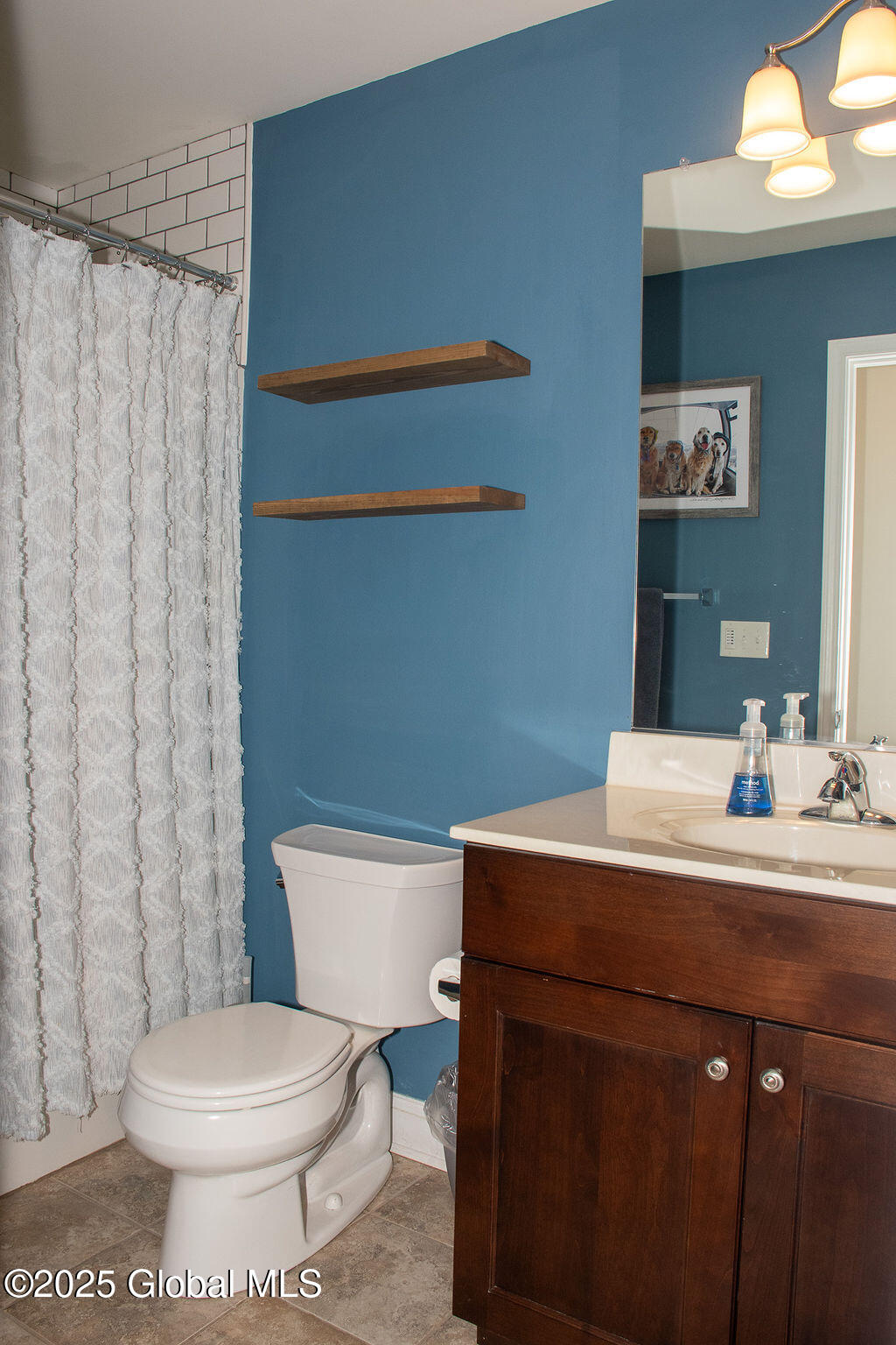 20 Fort Vaux Lane, Latham, New York image 39
