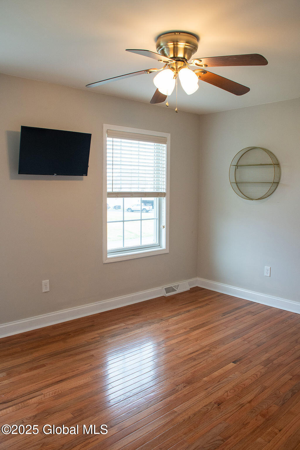 20 Fort Vaux Lane, Watervliet, New York image 48
