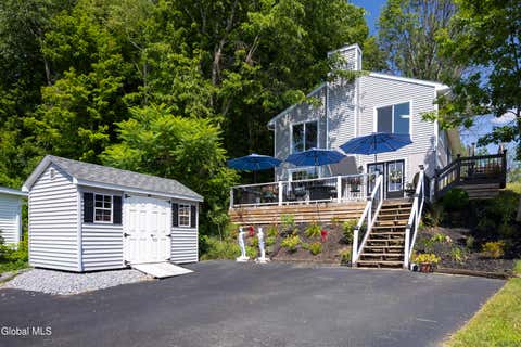 Photo of 620 Nys Route 9P, Saratoga Springs, NY 12866 (MLS # 202623127)