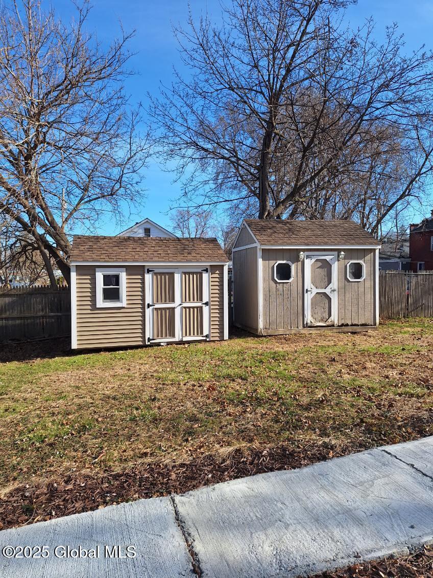 678 1st Avenue, Troy, New York image 2