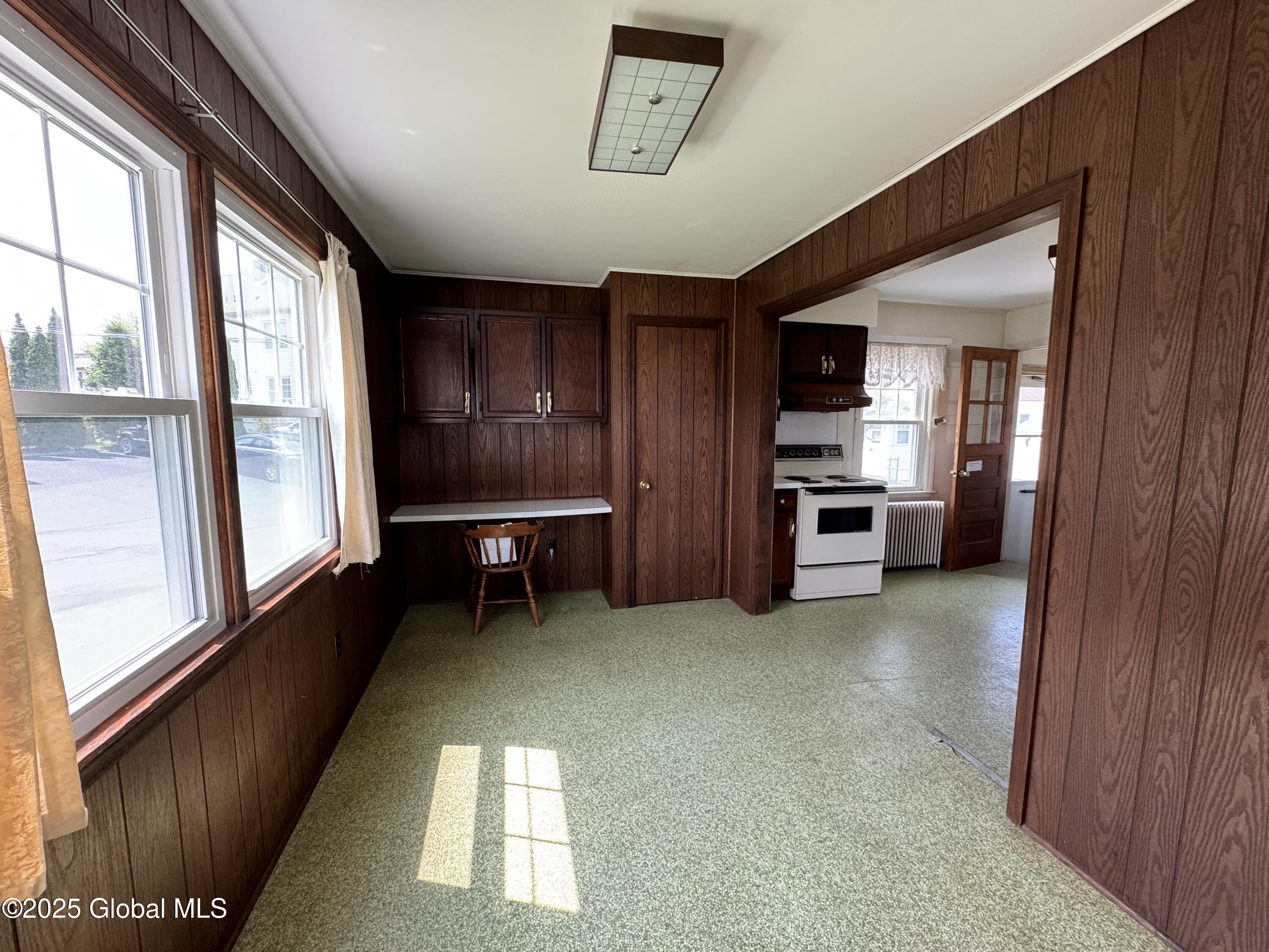 46 Elmhurst Avenue, Albany, New York image 11