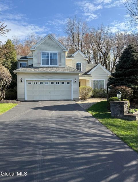 Photo of 25 Brittany Oaks, Clifton Park, NY 12065 (MLS # 202615977)