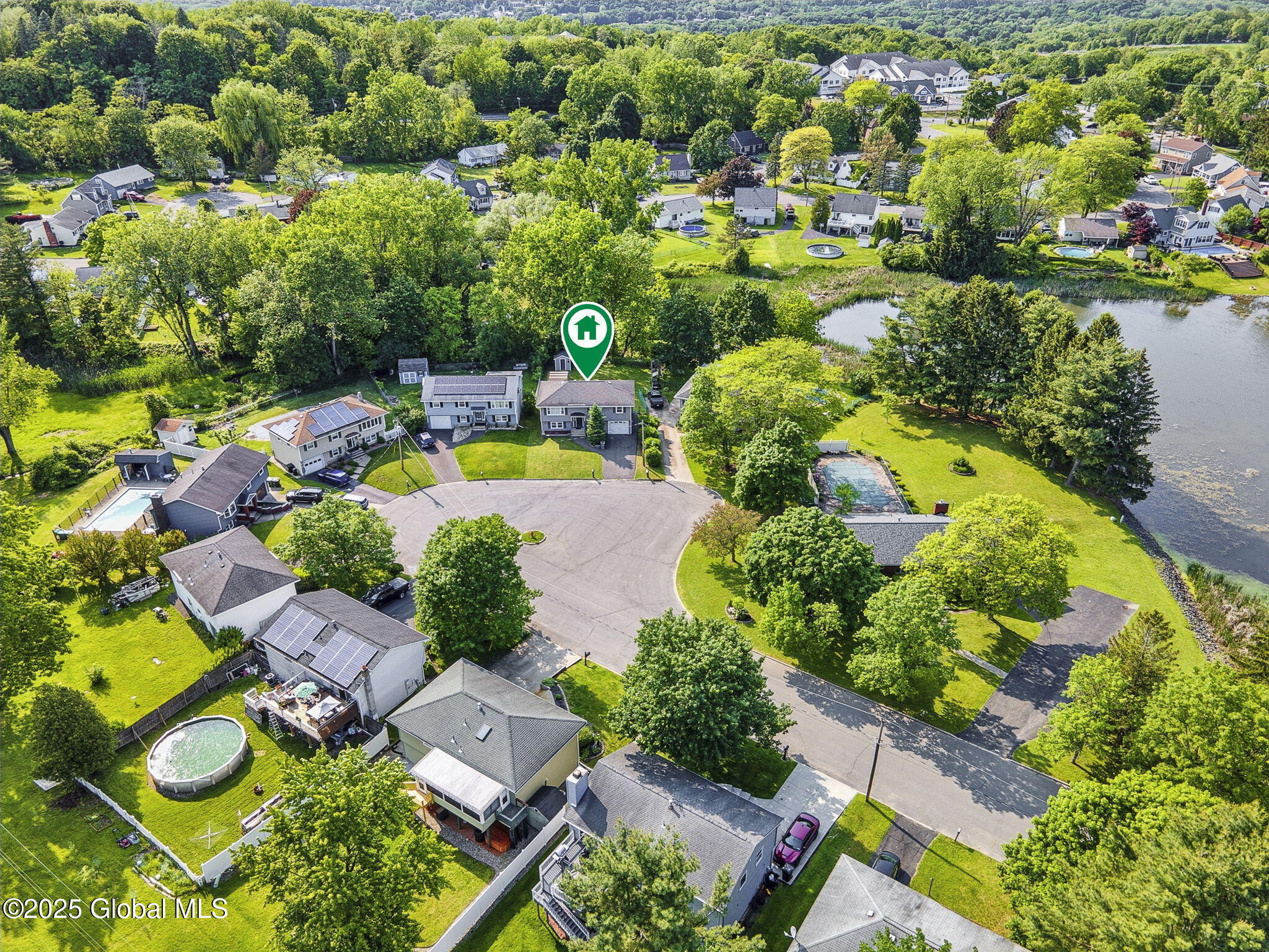 23 Hialeah Drive, Troy, New York image 29
