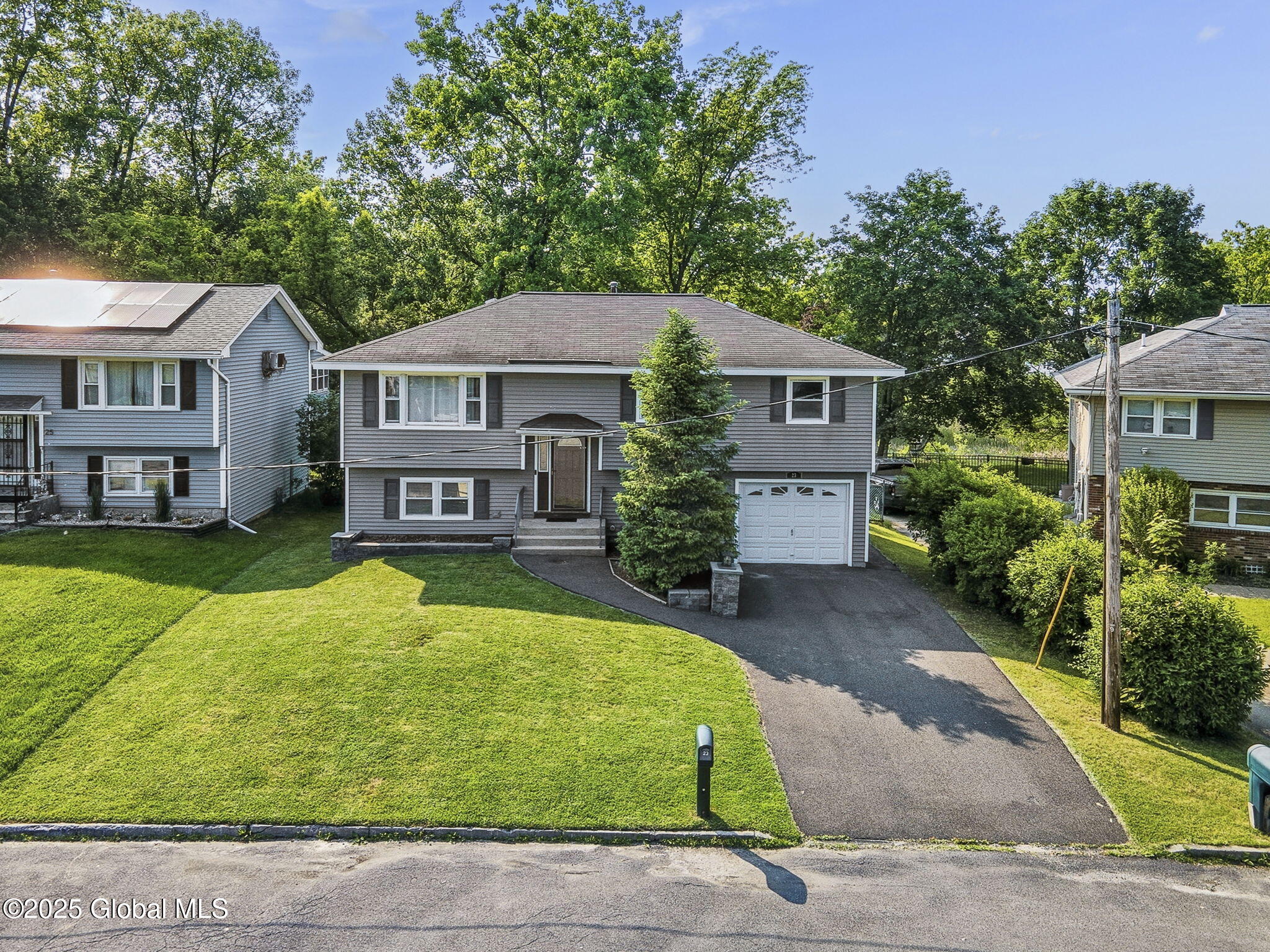 23 Hialeah Drive, Troy, New York image 26