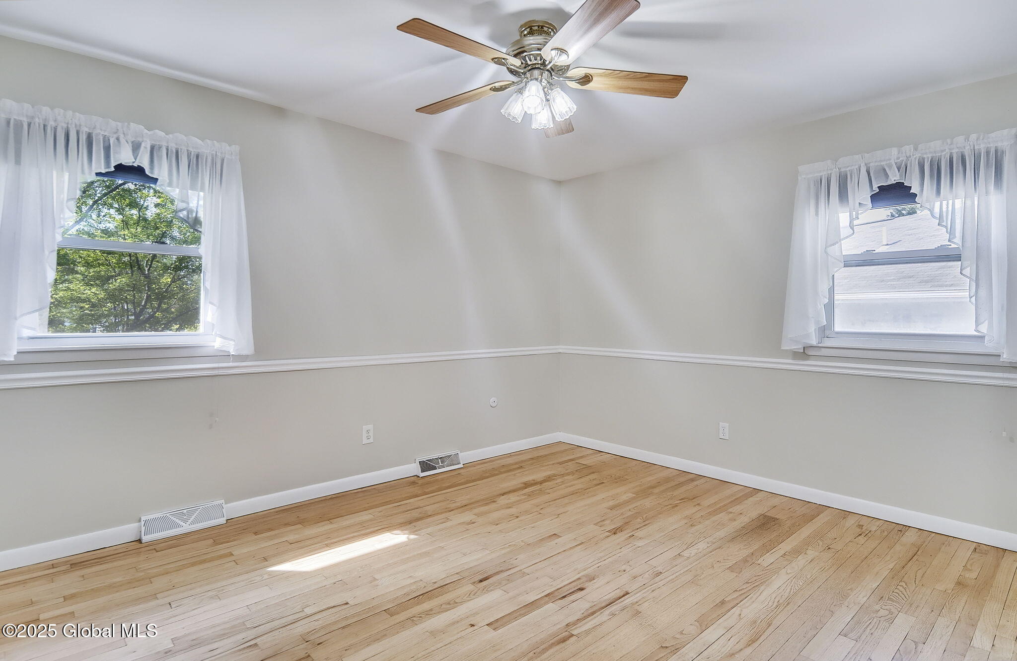 23 Hialeah Drive, Troy, New York image 10