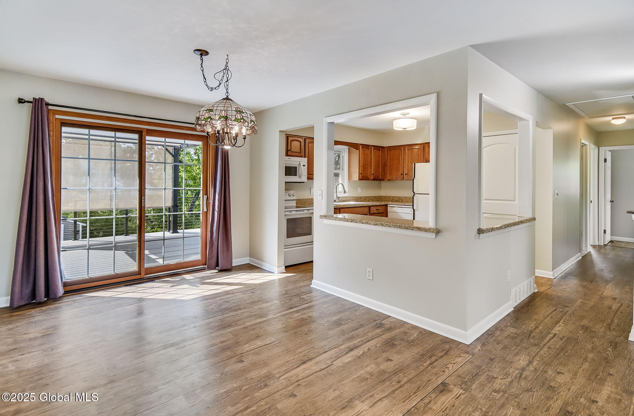 23 Hialeah Drive, Troy, New York image 5