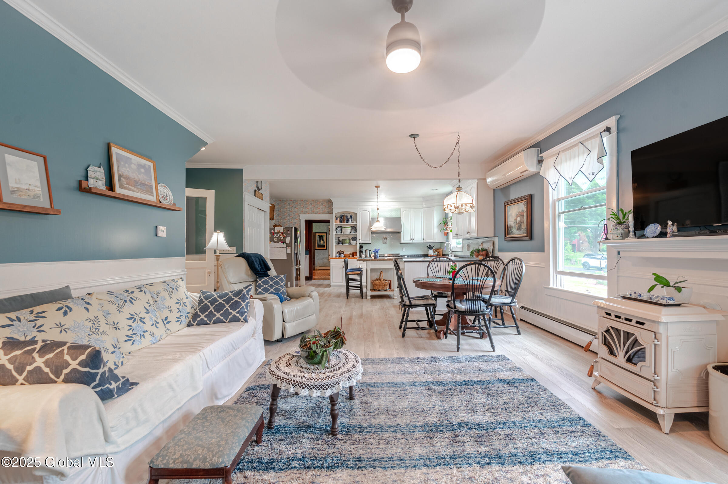 110 Green, Castleton On Hudson, New York image 28