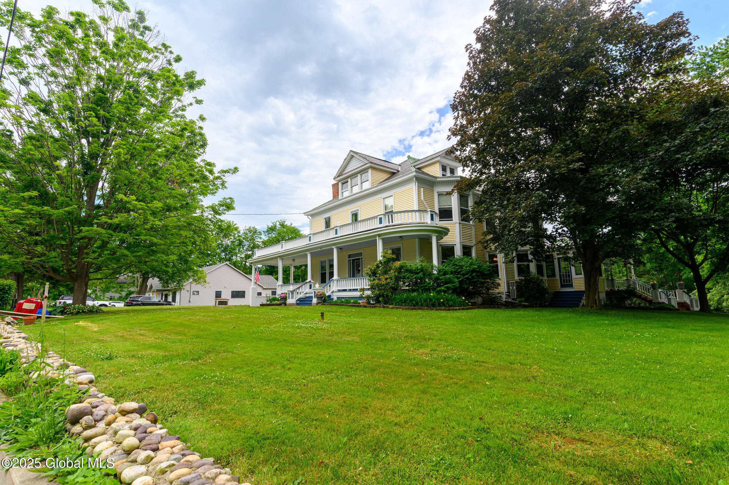 110 Green, Castleton On Hudson, New York image 7