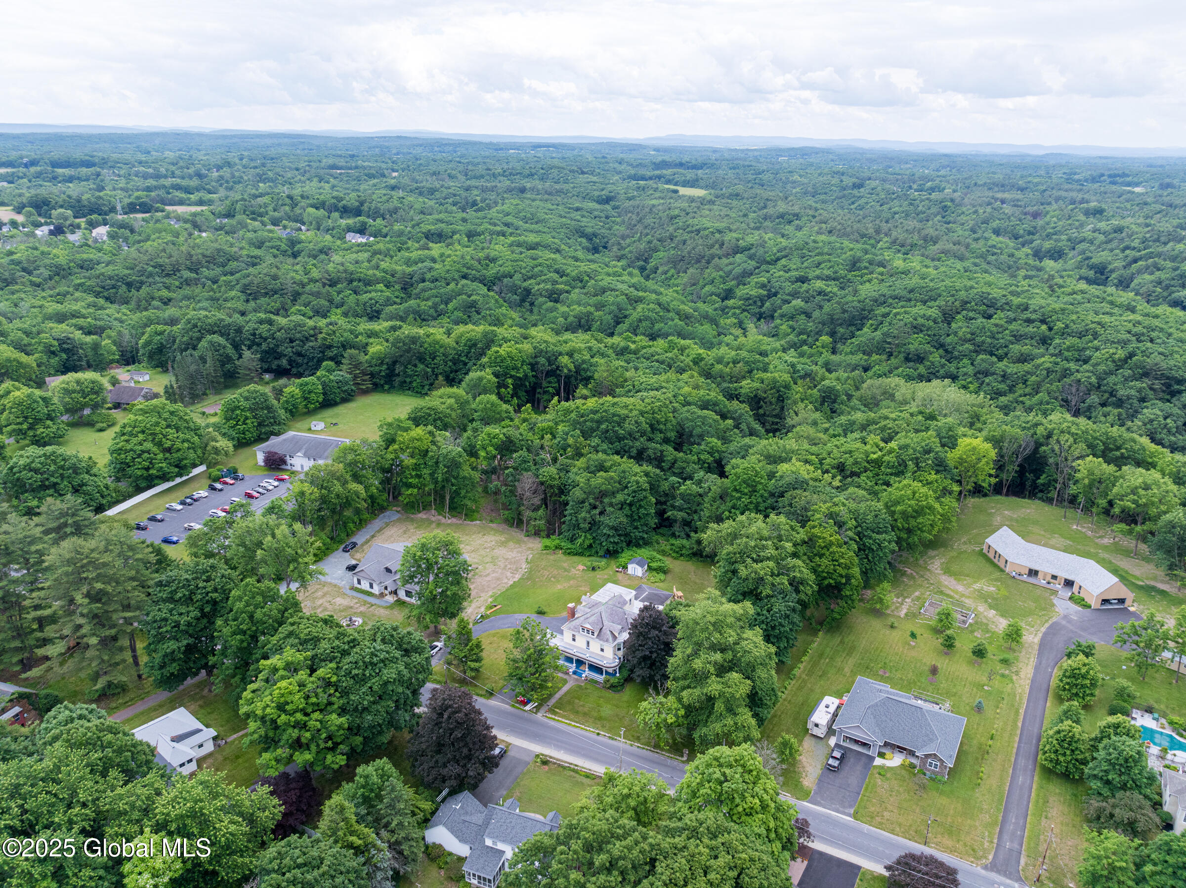 110 Green, Castleton On Hudson, New York image 2
