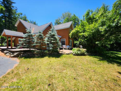 715 Taborton Road, Sand Lake, New York image 4