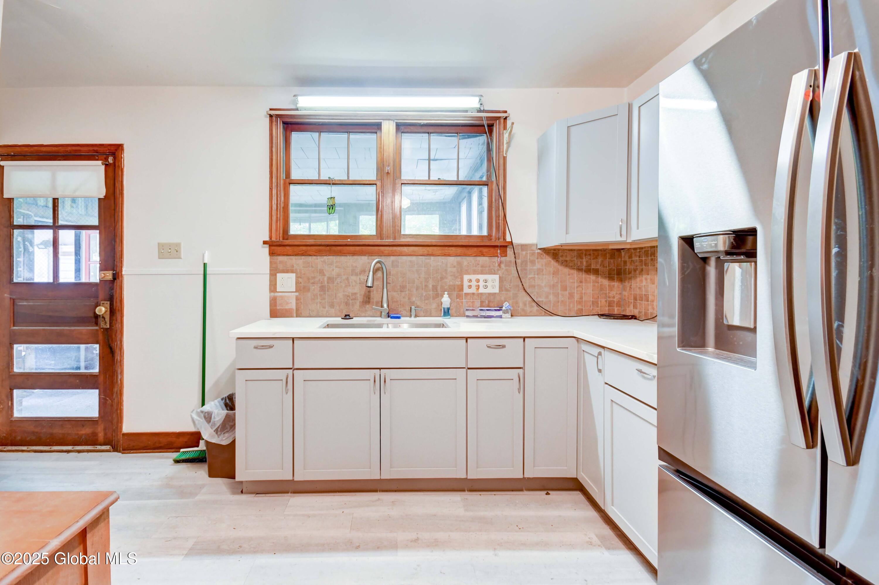 55 Crescent Avenue, Amsterdam, New York image 23