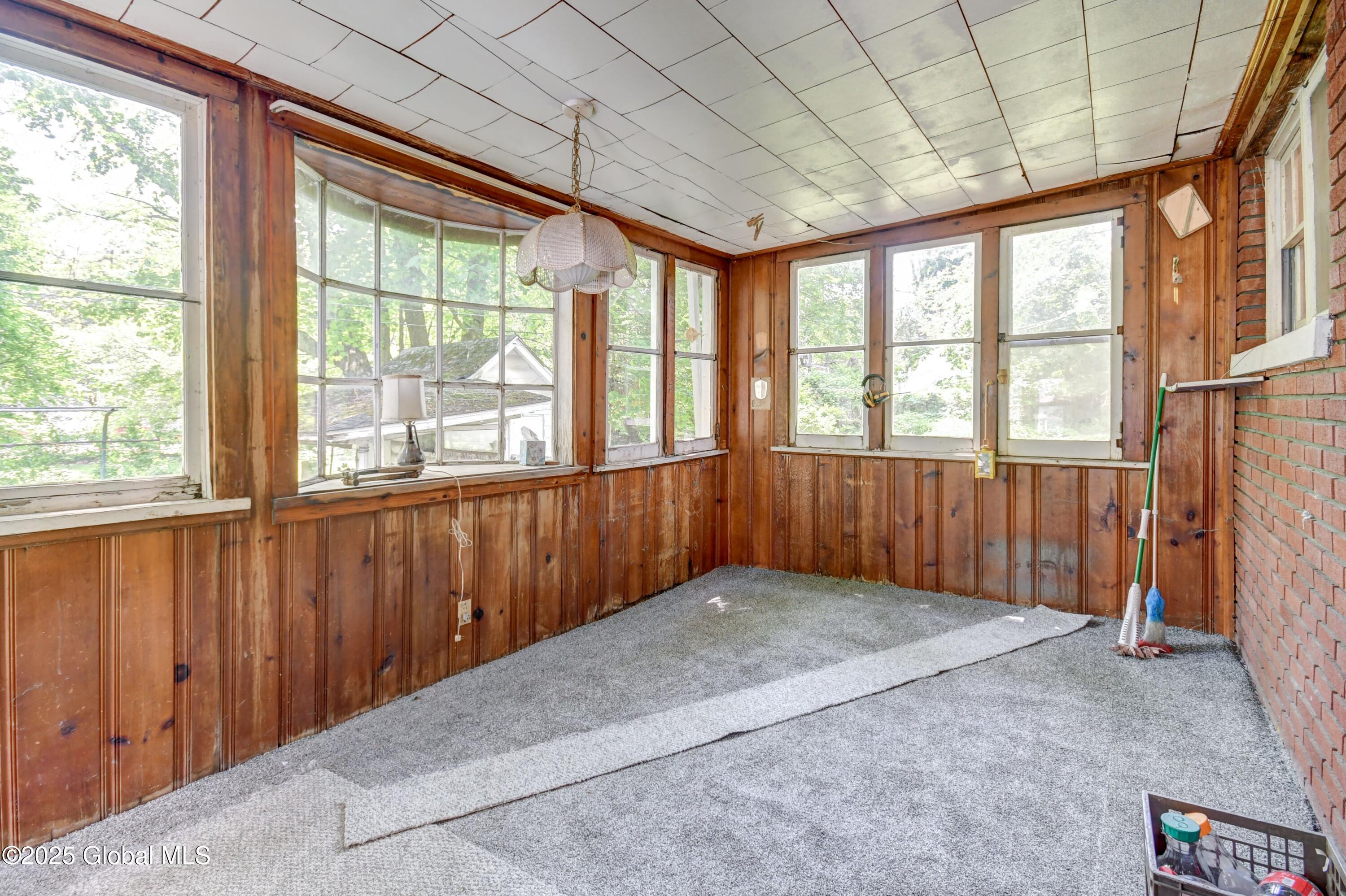 55 Crescent Avenue, Amsterdam, New York image 37