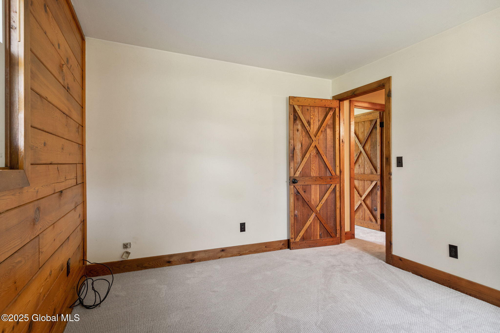 293 Tompkins Road, Ravena, New York image 17
