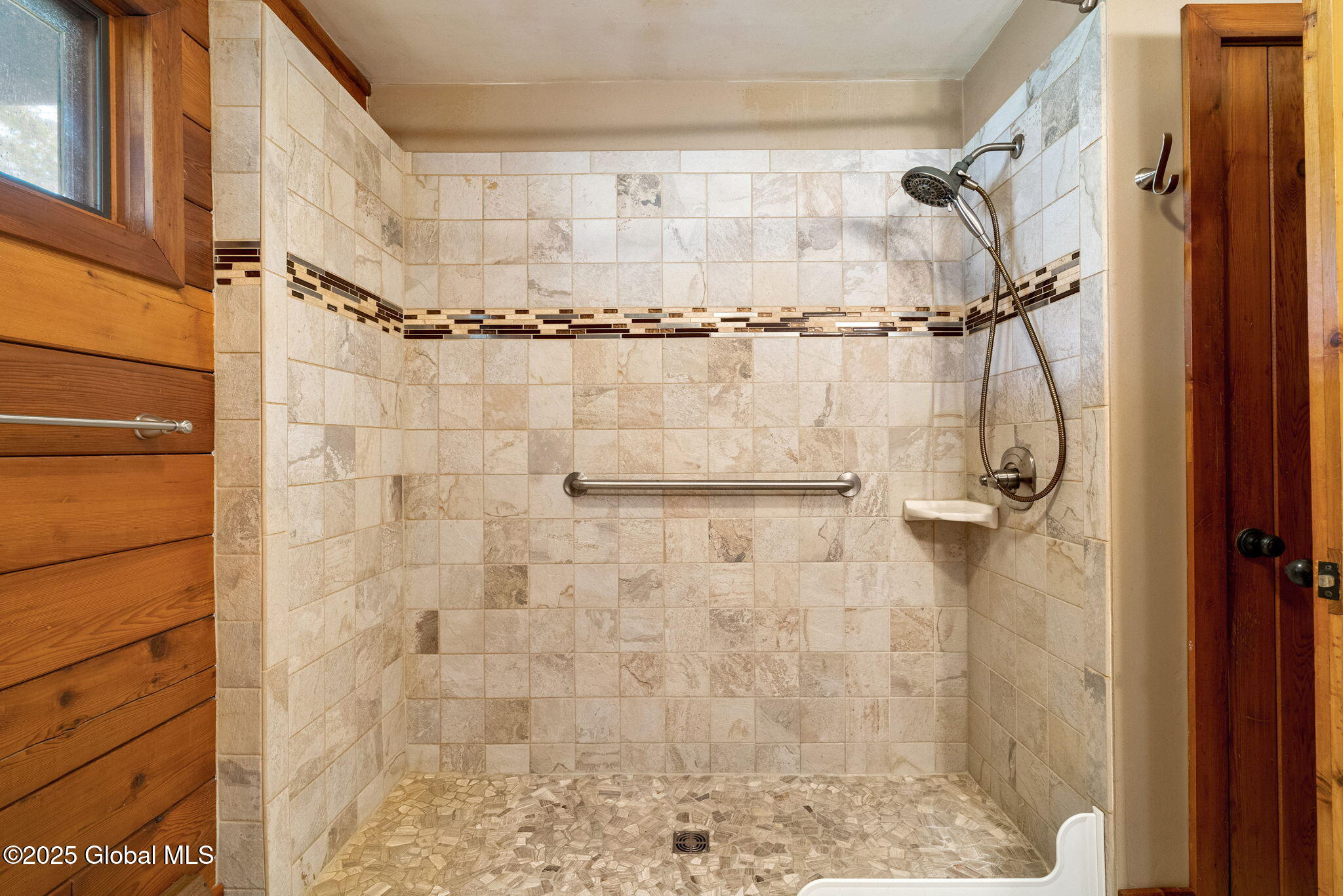 293 Tompkins Road, Ravena, New York image 11