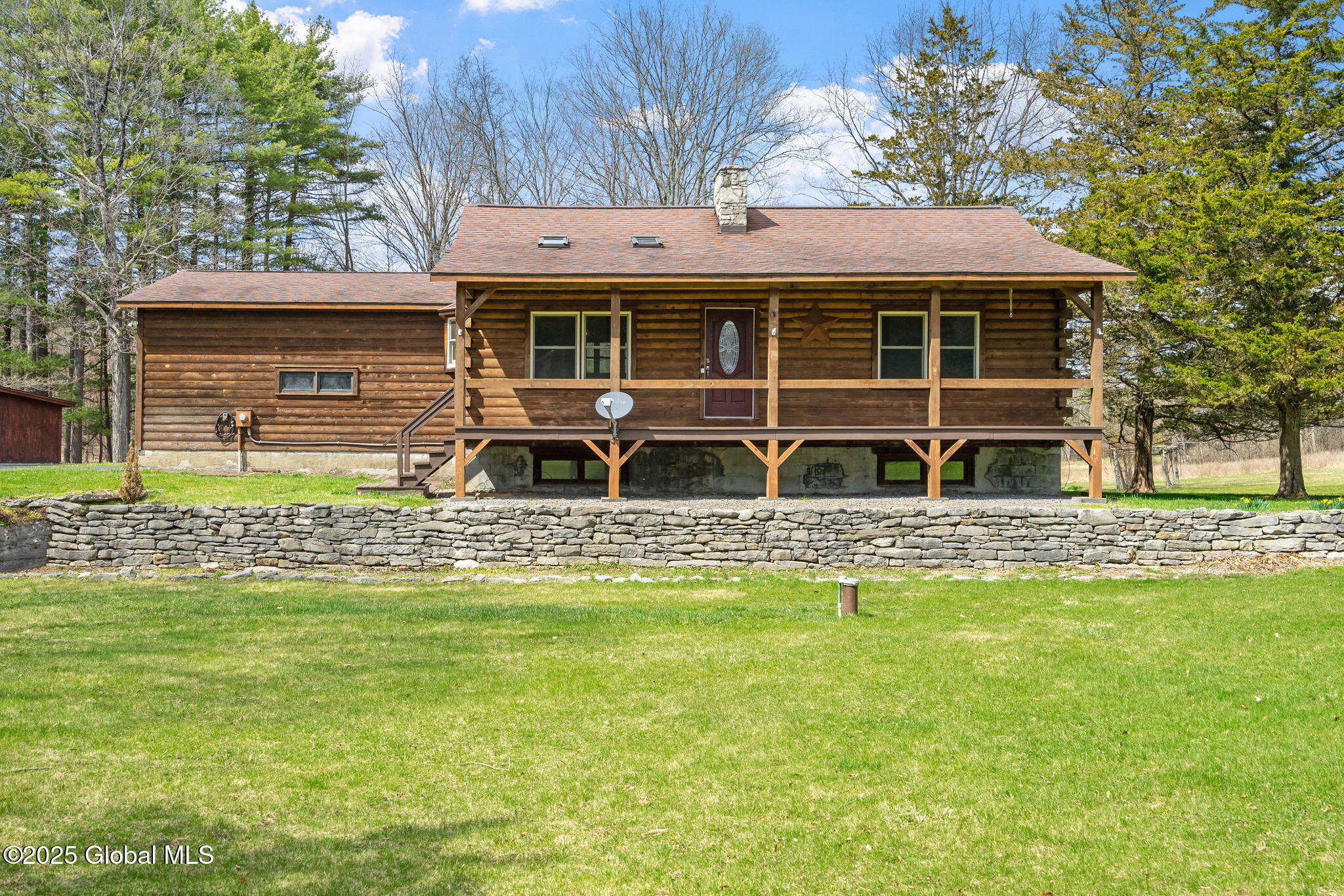 293 Tompkins Road, Ravena, New York image 3