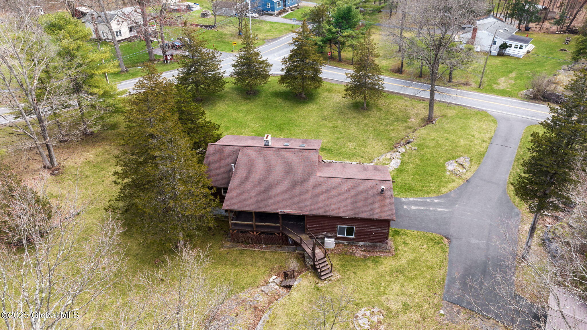 293 Tompkins Road, Ravena, New York image 33