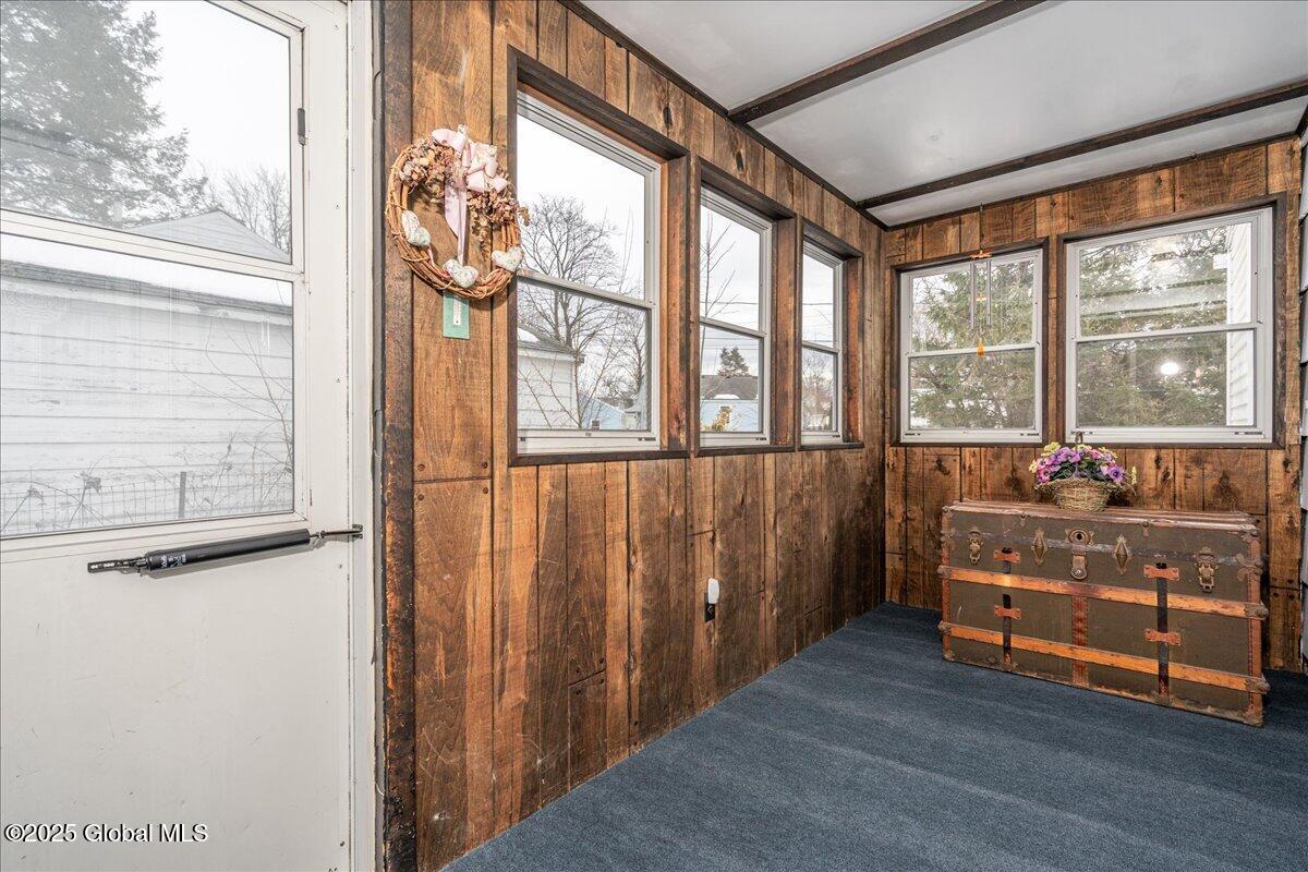 19 Shirley Drive, Schenectady, New York image 3