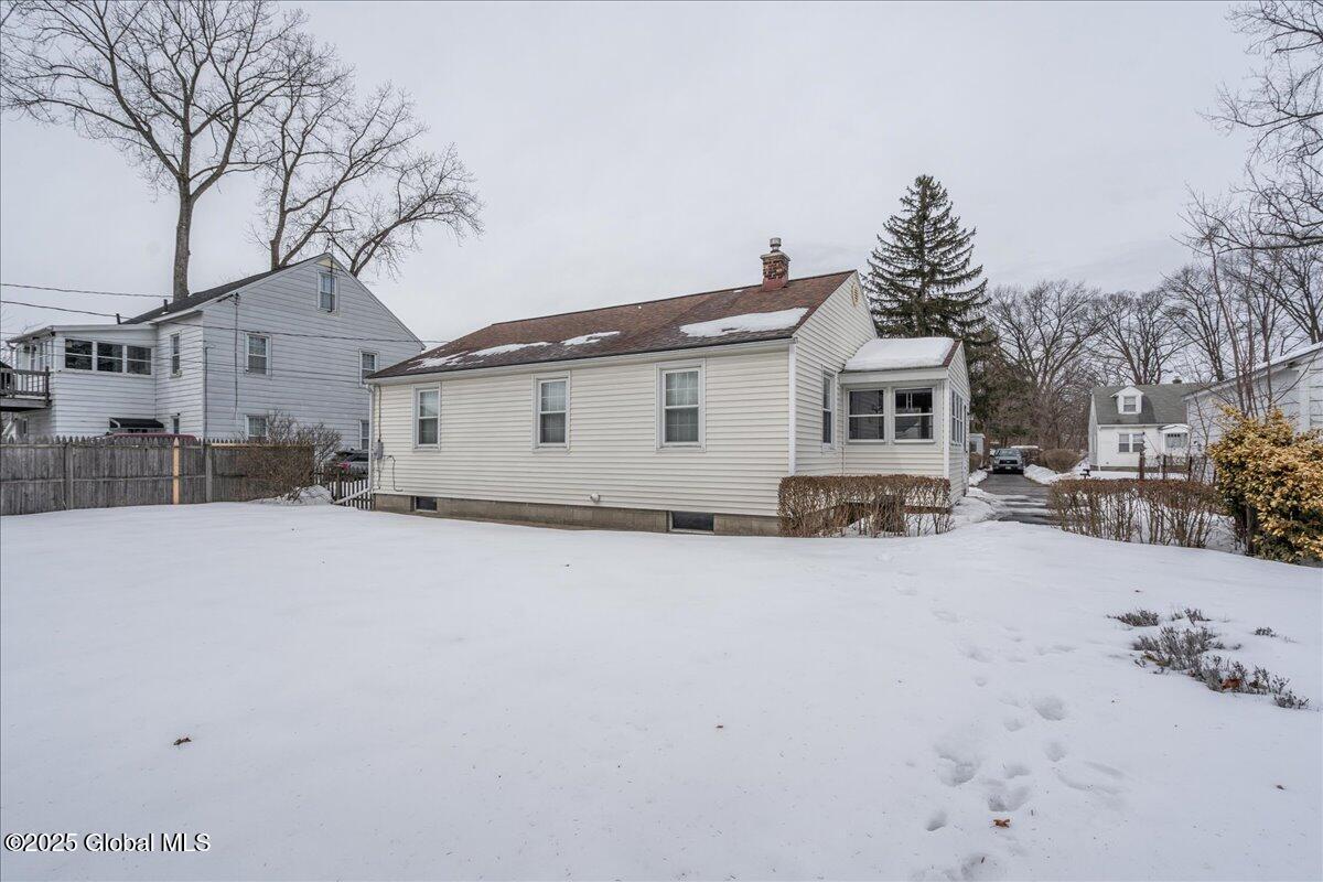 19 Shirley Drive, Schenectady, New York image 27