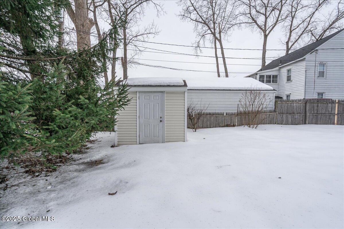 19 Shirley Drive, Schenectady, New York image 28