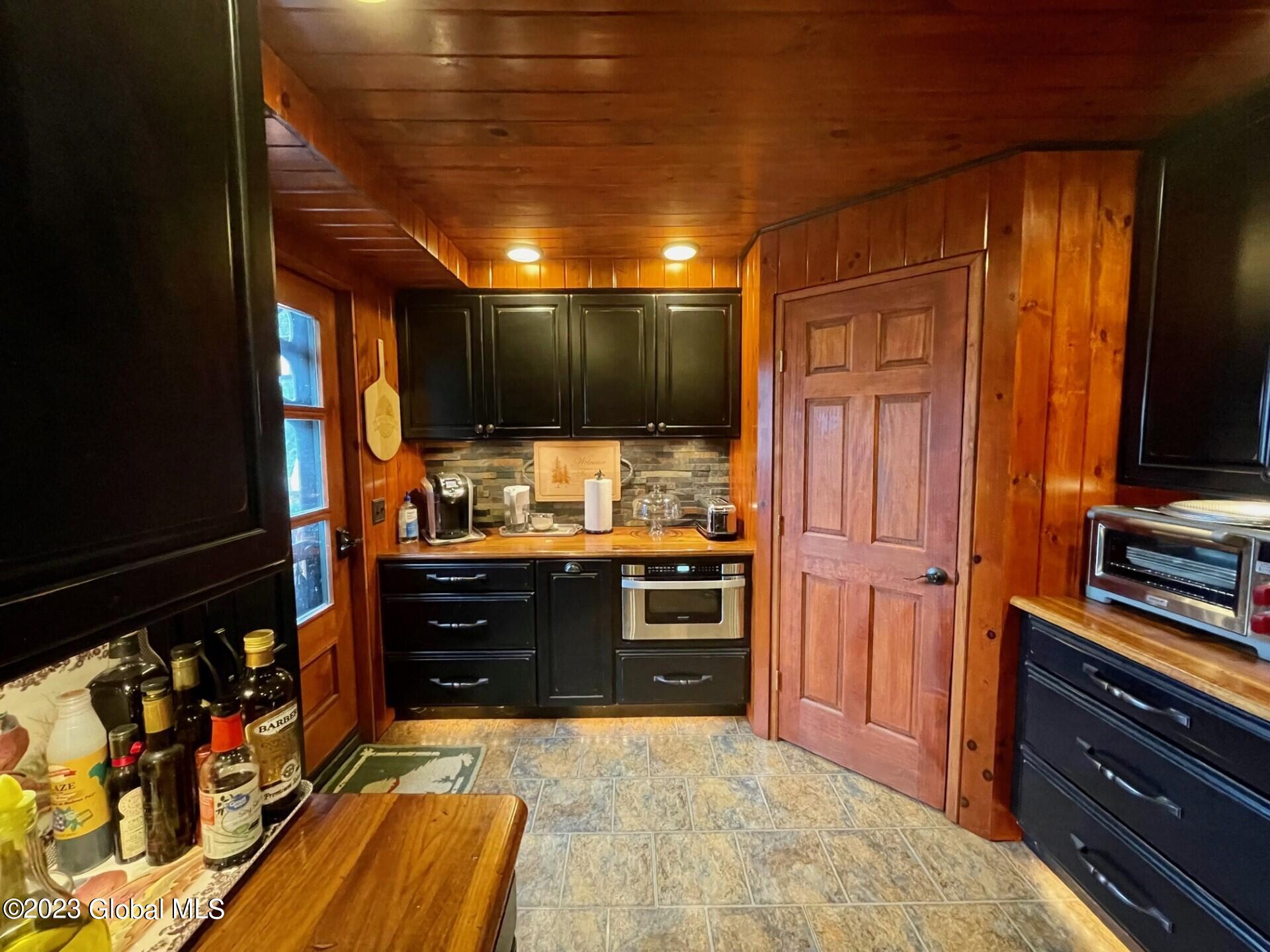 9667 Lake Shore Drive, Hague, New York image 50