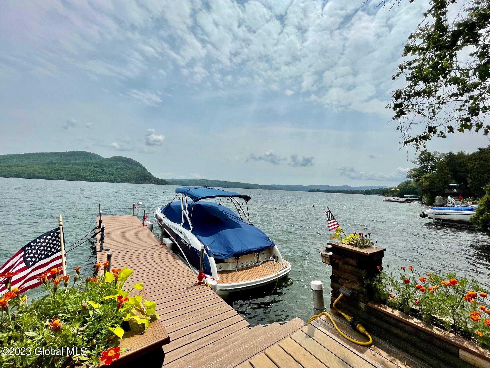 9667 Lake Shore Drive, Hague, New York image 5
