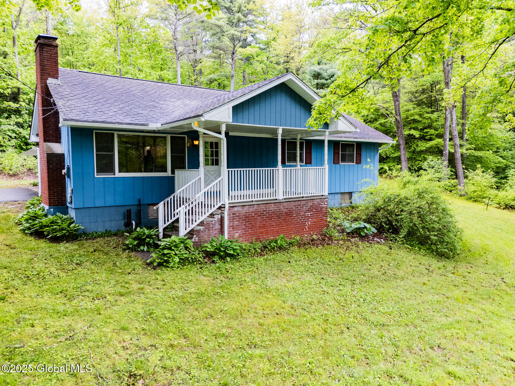 91 Middle Road, Lake George, New York image 2
