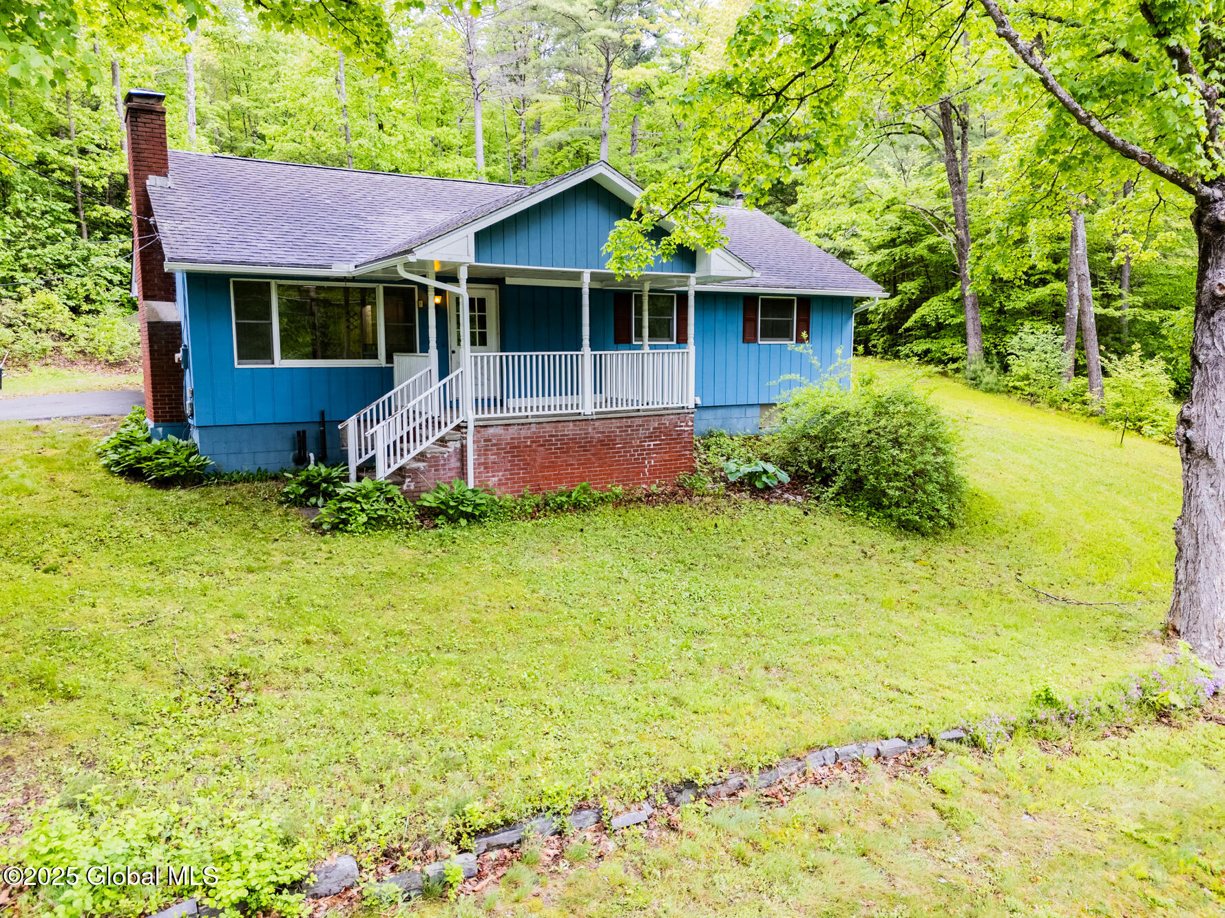 91 Middle Road, Lake George, New York image 3