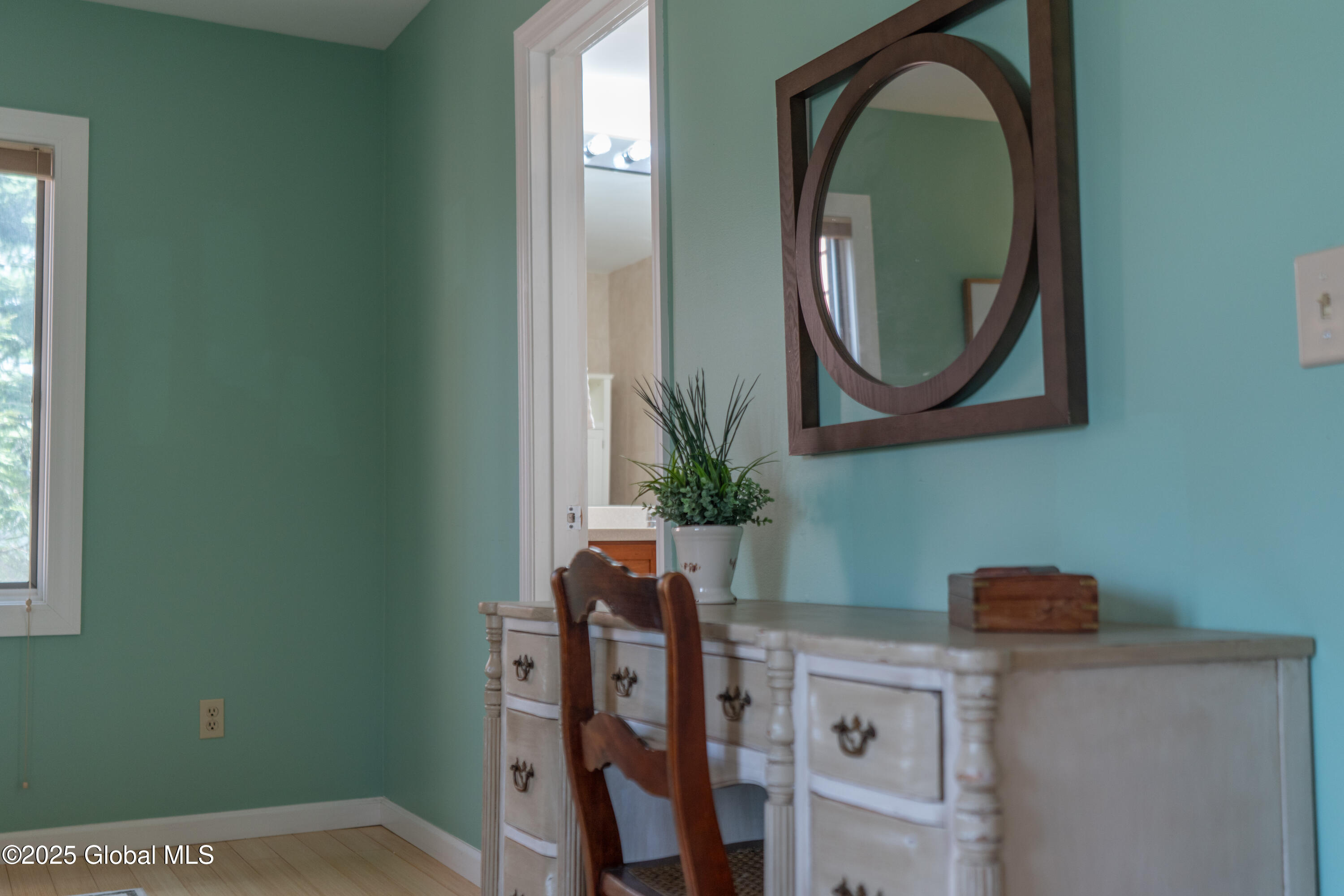 14 Longwood Drive, Saratoga Springs, New York image 36