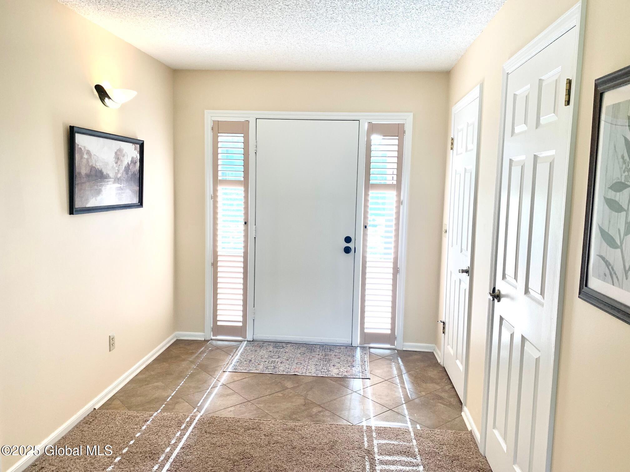 14 Longwood Drive, Saratoga Springs, New York image 23