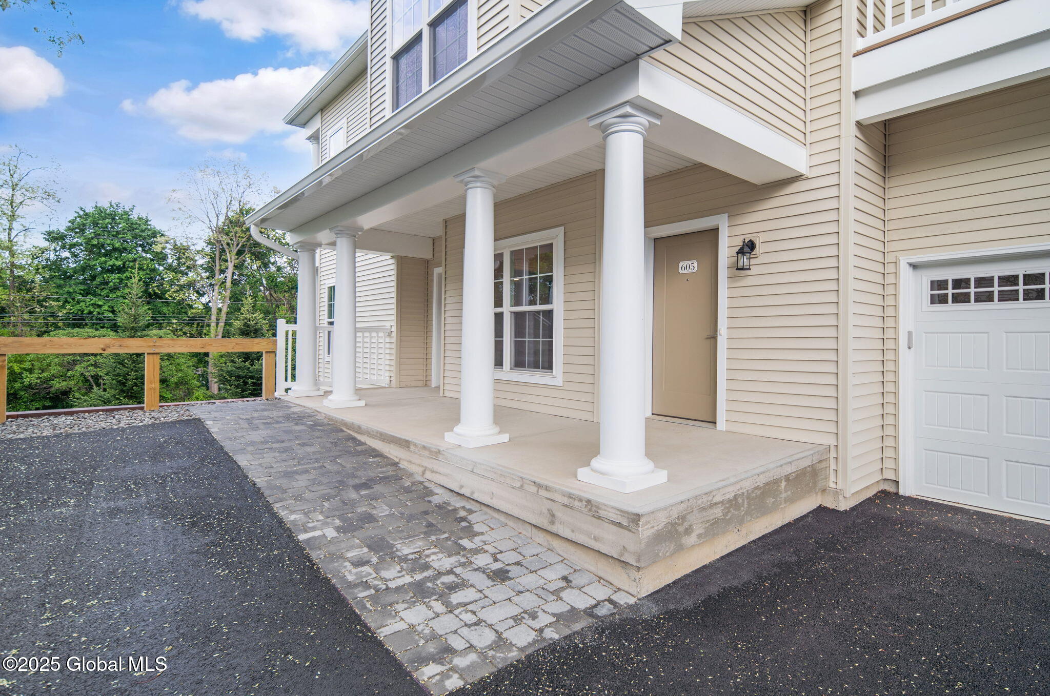 605 Vly Pointe Drive, Niskayuna, New York image 7