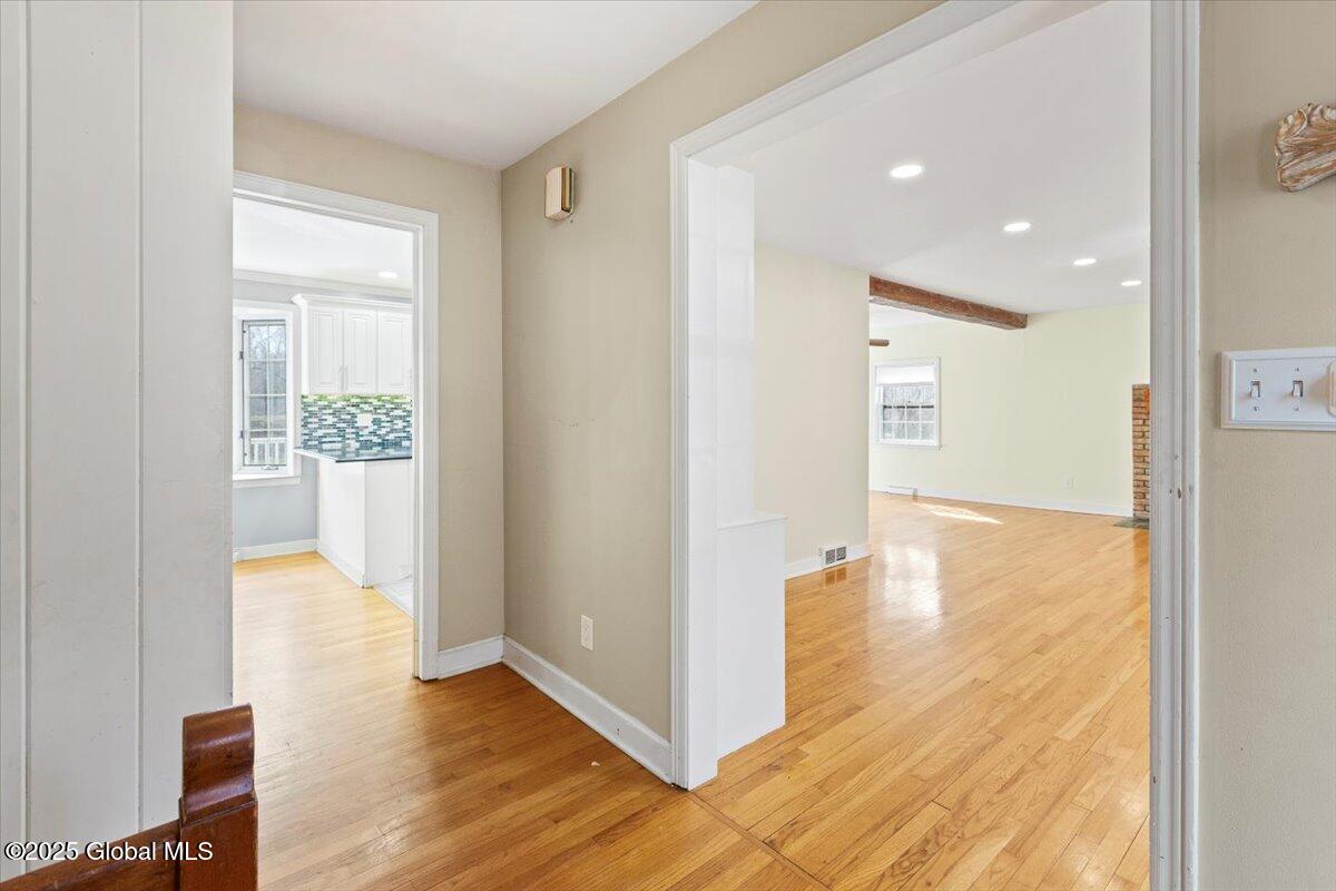 720 St Davids Lane, Niskayuna, New York image 11