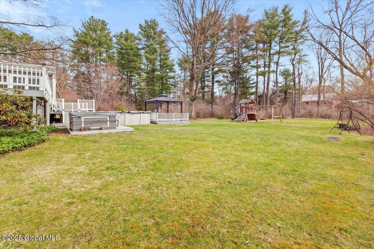 720 St Davids Lane, Niskayuna, New York image 37