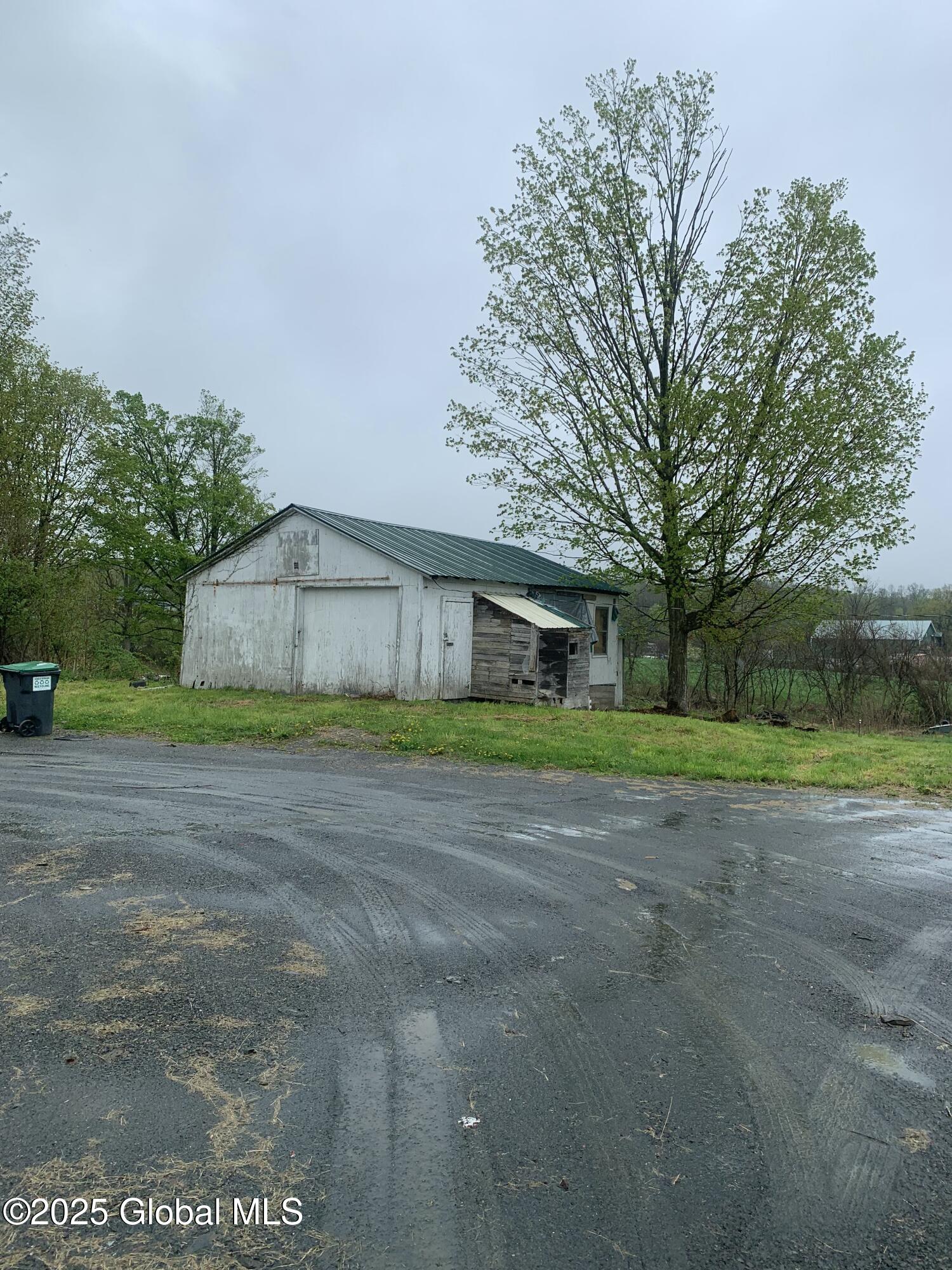 7166 Ny-40, Argyle, New York image 2