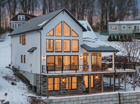 Photo of 1 Garside Rd Extension, Saratoga Springs, NY 12866 (MLS # 202527900)