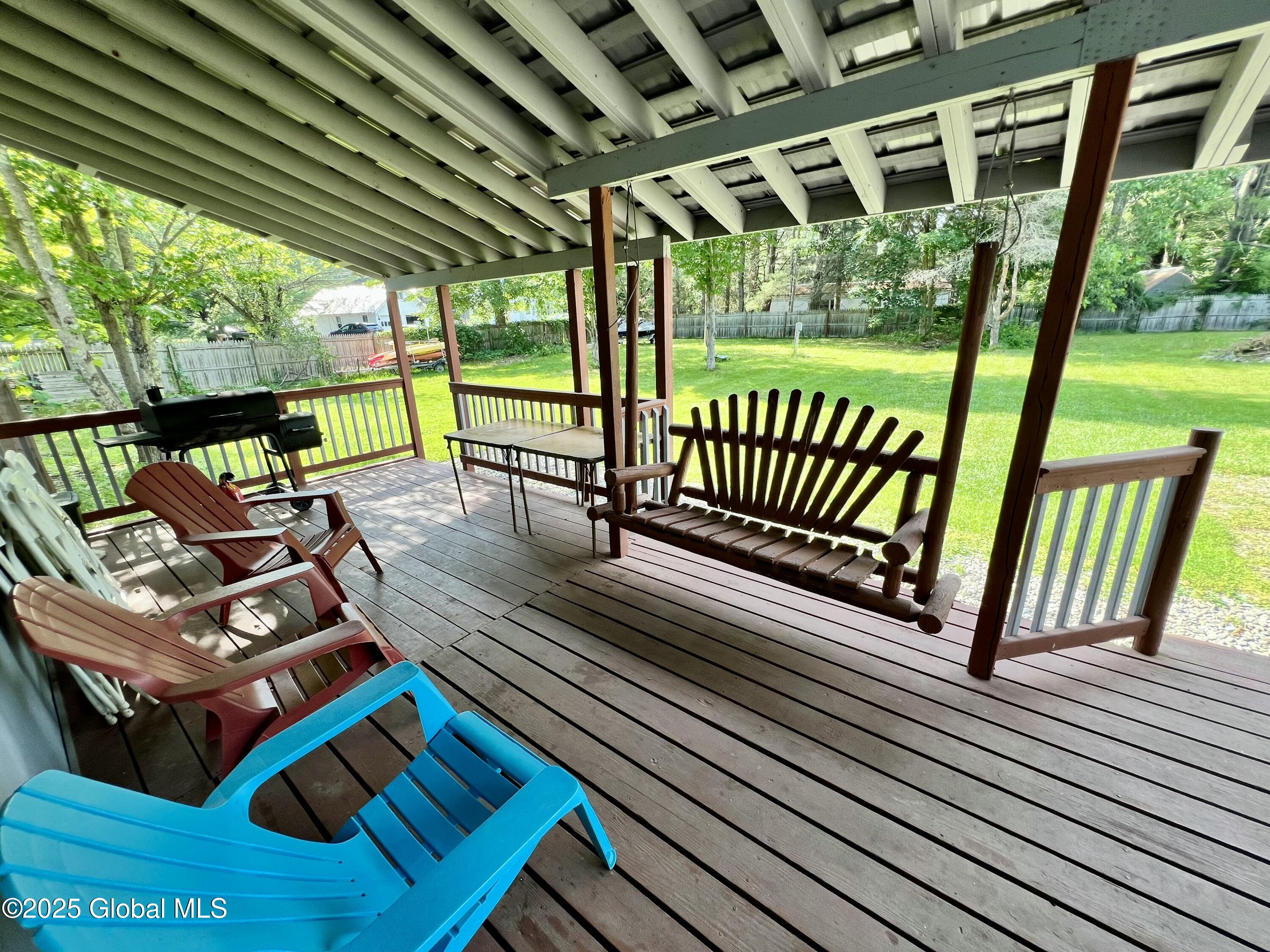 Mayfield, New York 12117, United States, 4 Bedrooms Bedrooms, ,3 BathroomsBathrooms,Residential,Active,132851