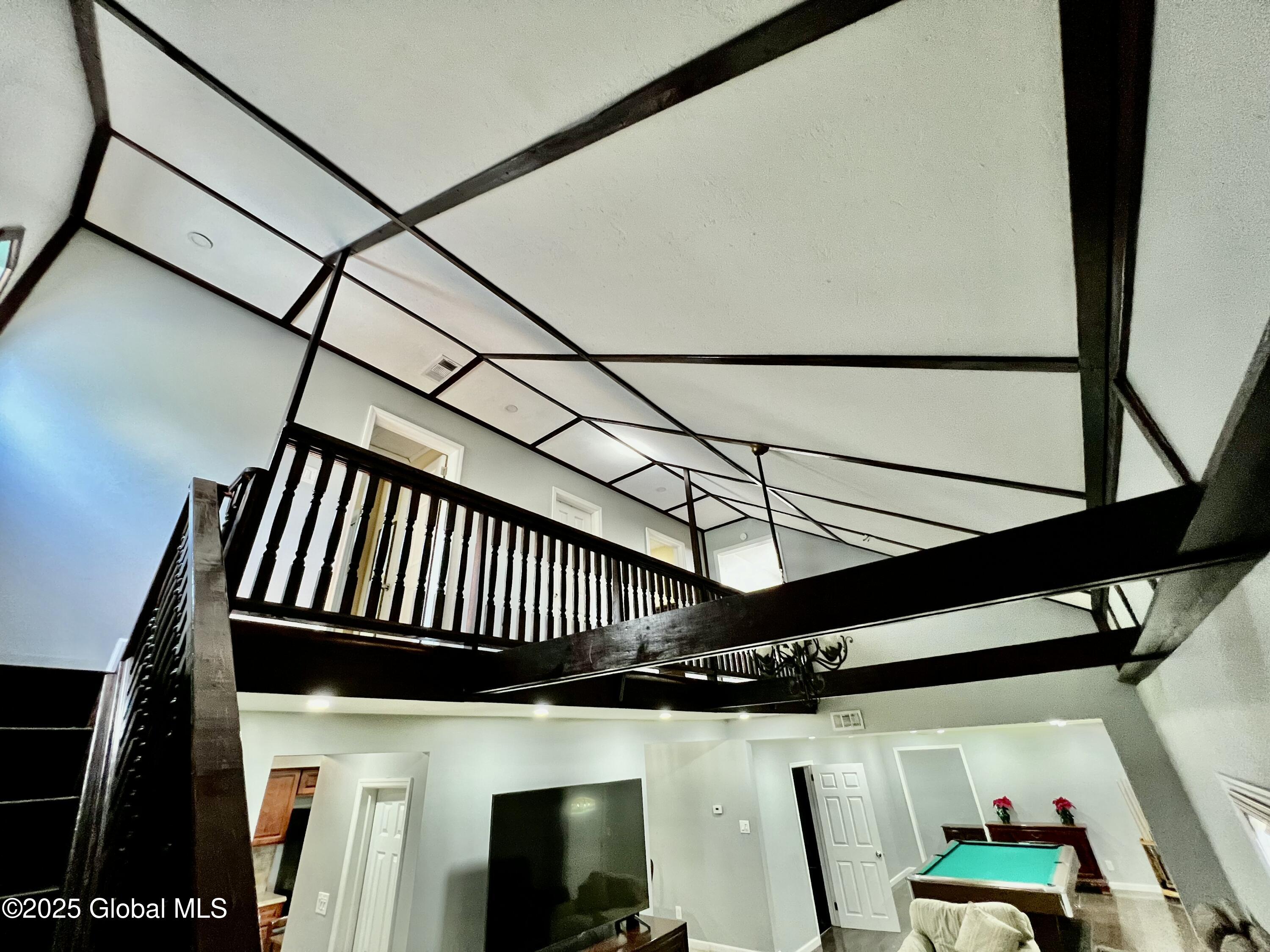 Mayfield, New York 12117, United States, 4 Bedrooms Bedrooms, ,3 BathroomsBathrooms,Residential,Active,132851