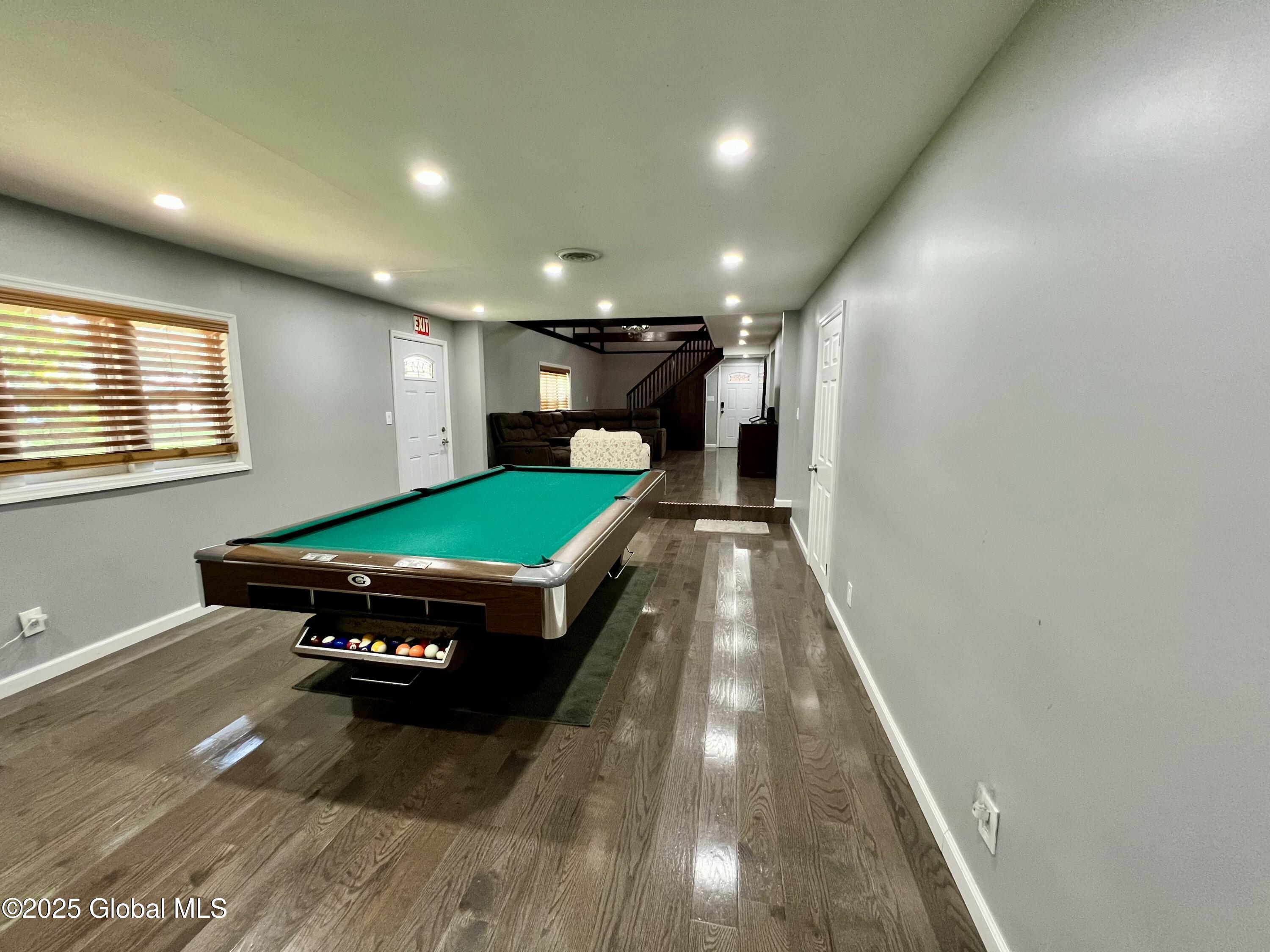 Mayfield, New York 12117, United States, 4 Bedrooms Bedrooms, ,3 BathroomsBathrooms,Residential,Active,132851