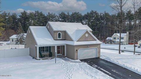 37 Kettles Way Queensbury NY 12804