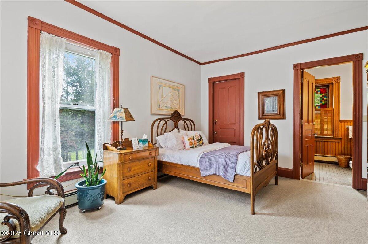 605 N Broadway, Saratoga Springs, New York image 31
